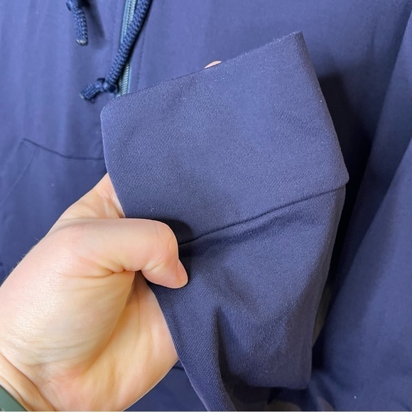 Francois Beauregard Full Zip Hooded Athletic Jacket - Picture 5 of 8